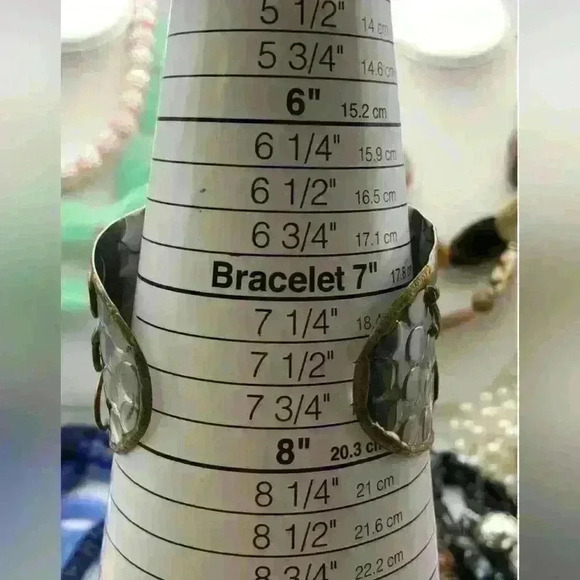 Vintage Open Cuff  bracelet handcrafted metal 8 inches in sliver Gold-toned - Picture 8 of 10